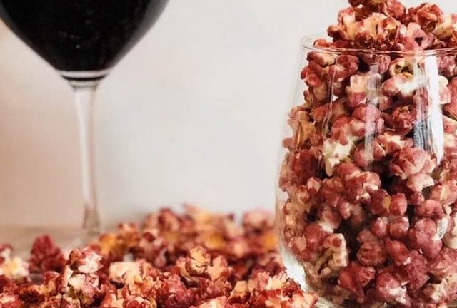 RECEITA: PIPOCA CARAMELIZADA DE VINHO