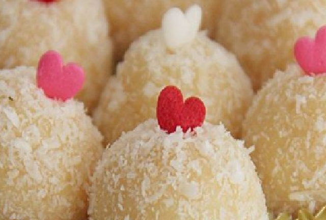 RECEITA: BEIJINHO DE VINHO BRANCO