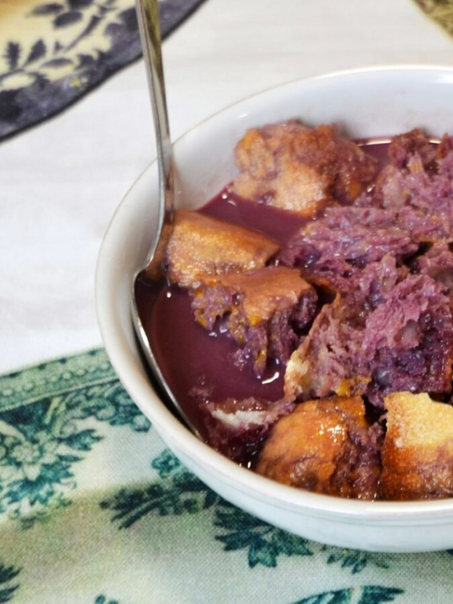 SOPA DE CAVALO CANSADO UNE PÃO E VINHO